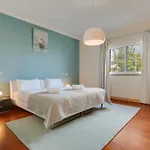 Minimalista By Madeira * קאניקו