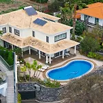 Minimalista By Madeira וילה קאניקו