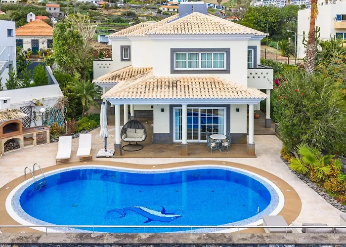 Villa Minimalista By Madeira Caniço