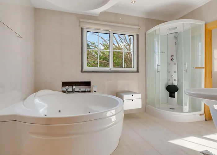Vila Minimalista By Madeira Caniço
